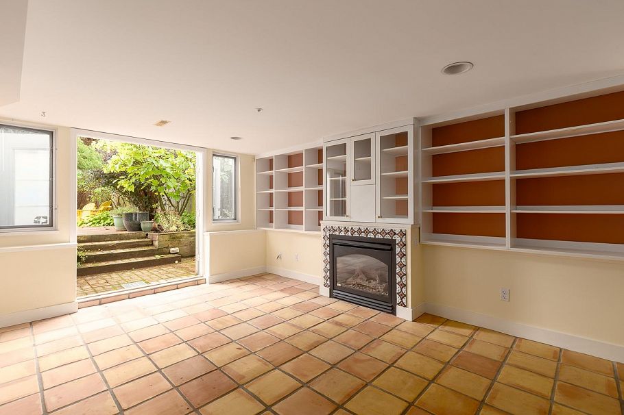 3782 W 24th Avenue Vancouver, BC - 34