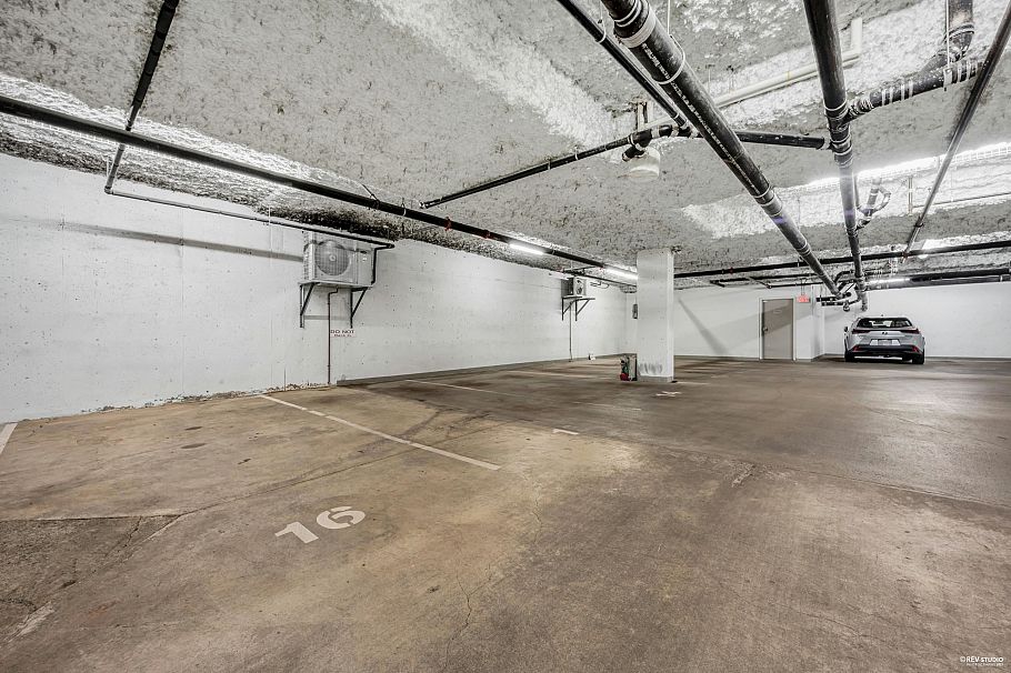 301 2096 W 46th Avenue Vancouver, BC - 24