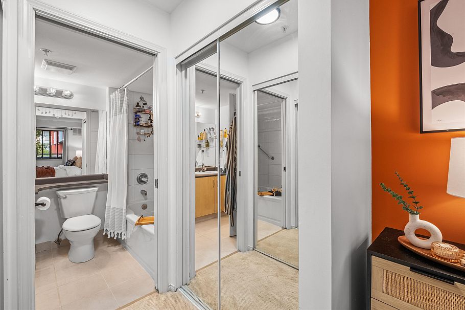 305 305 Lonsdale Avenue North Vancouver, BC - 12