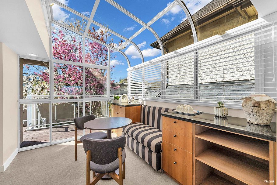 4060 W 10th Avenue Vancouver, BC - 13