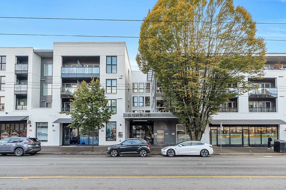 329 1588 E Hastings Street Vancouver, BC - 1
