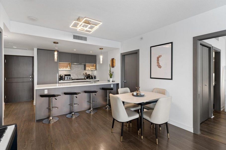 1611 68 Smithe Street Vancouver, BC - 5