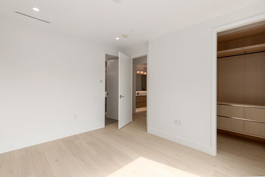 2 3186 W 11th Avenue Vancouver, BC - 16