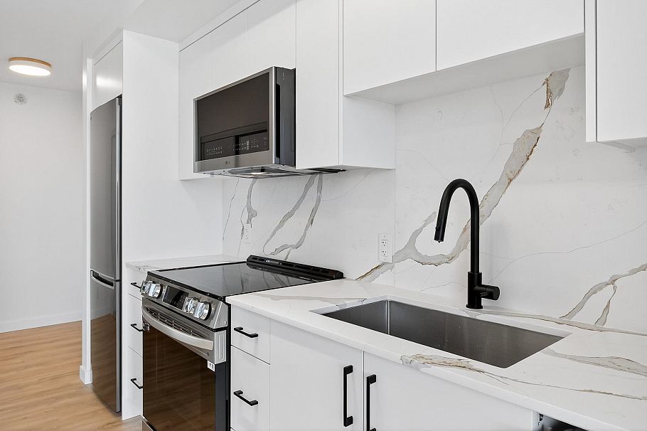 609 111 W Georgia Street Vancouver, BC - 8