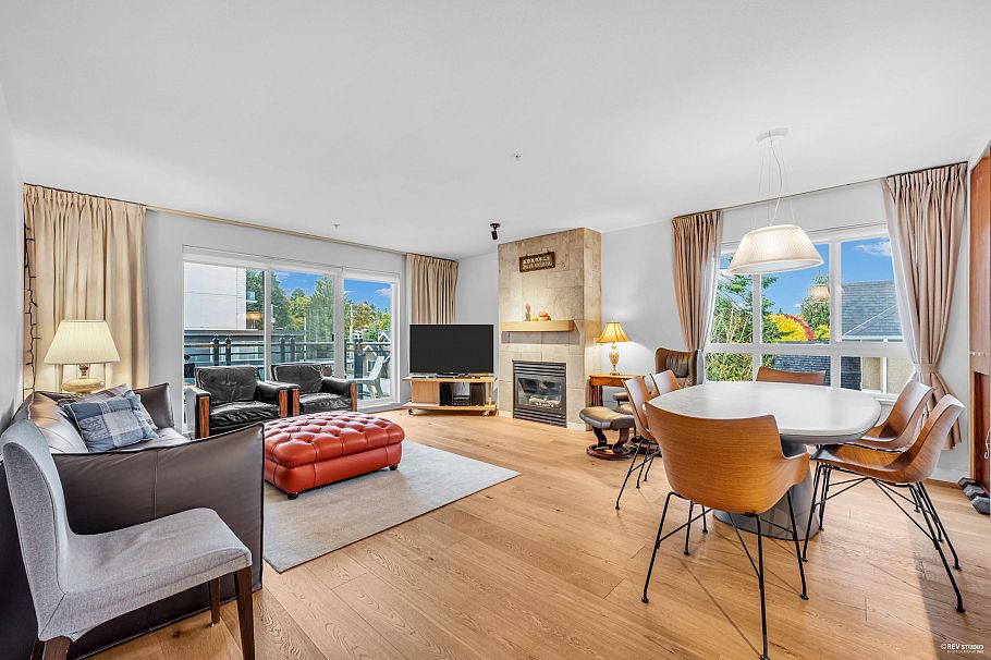 301 2096 W 46th Avenue Vancouver, BC - 2