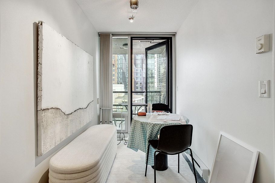 1702 1003 Burnaby Street Vancouver, BC - 9