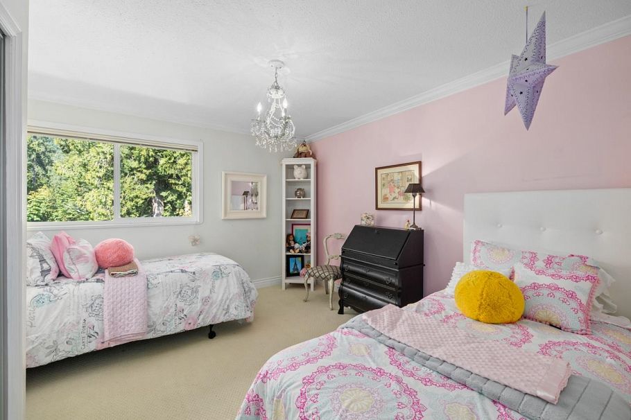 849 Riverside Drive North Vancouver, BC - 24