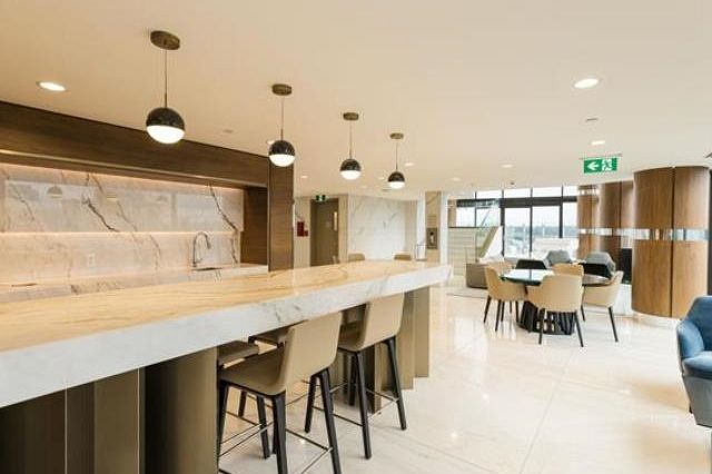 1611 68 Smithe Street Vancouver, BC - 32