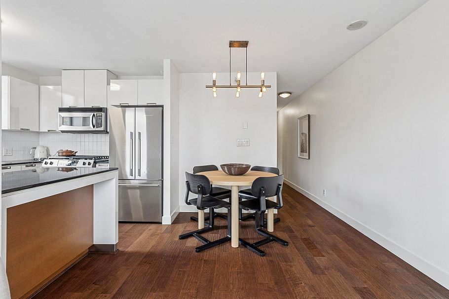 605 151 W 2nd Street North Vancouver, BC - 7