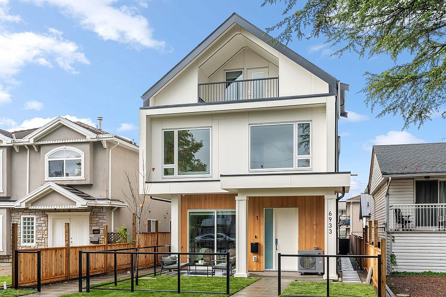 1 6933 Prince Edward Street Vancouver, BC - 38