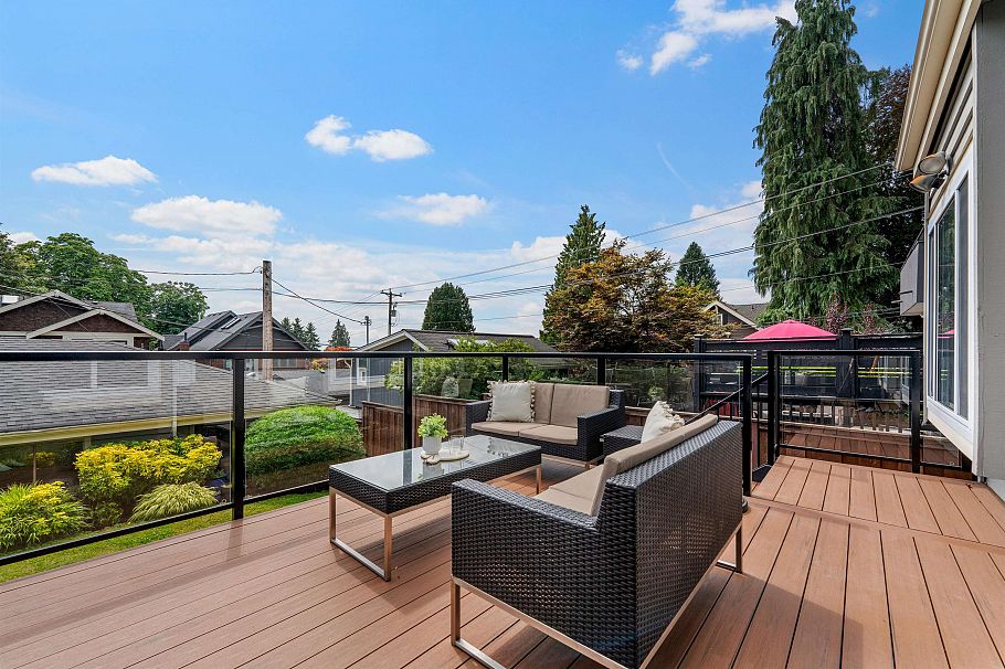 2992 W 42nd Avenue Vancouver, BC - 22