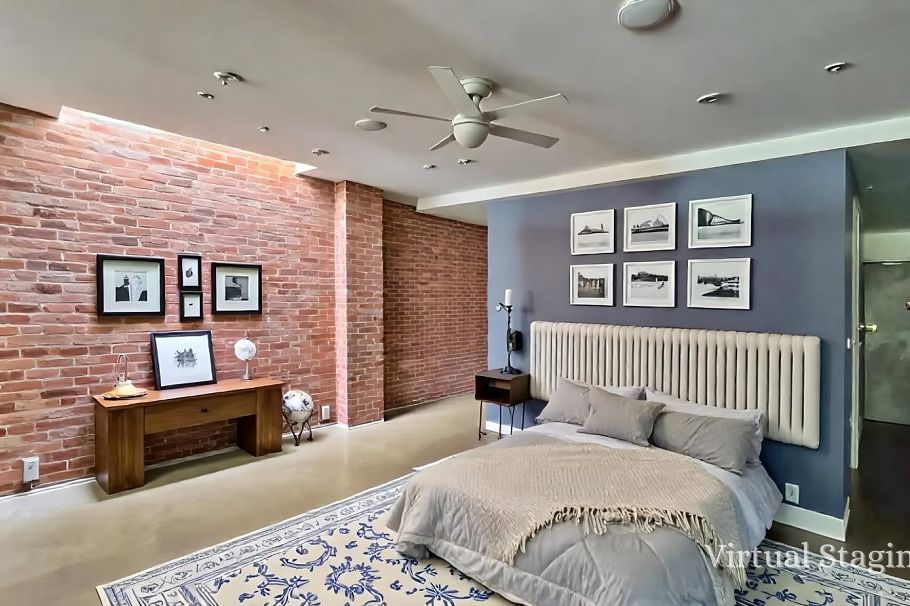 605 53 W Hastings Street Vancouver, BC - 3