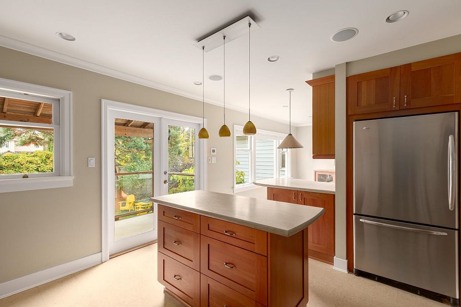 3782 W 24th Avenue Vancouver, BC - 5