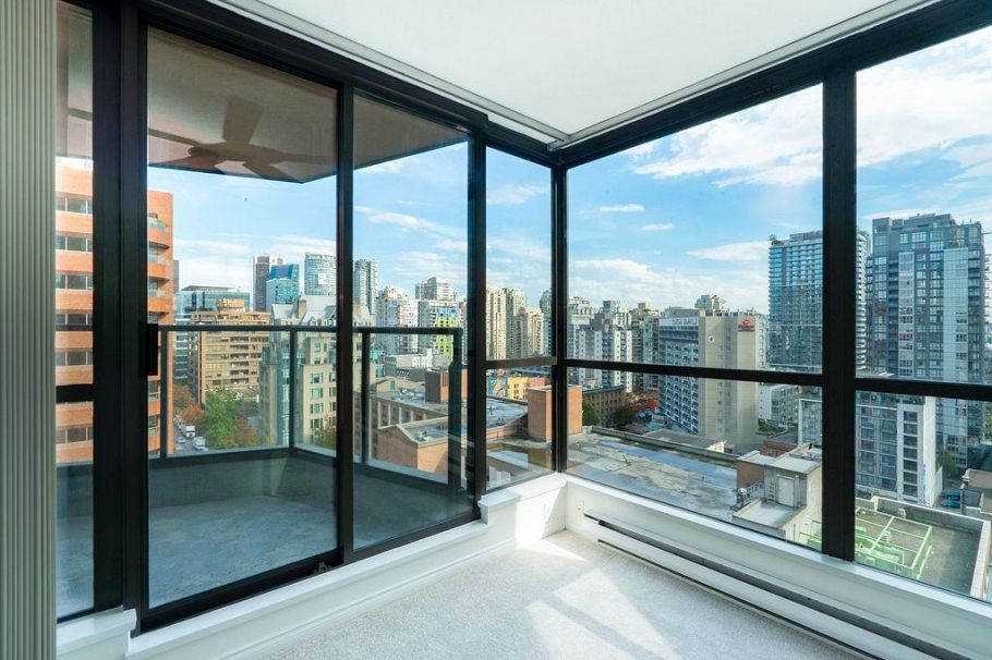 1704 1189 Howe Street Vancouver, BC - 19