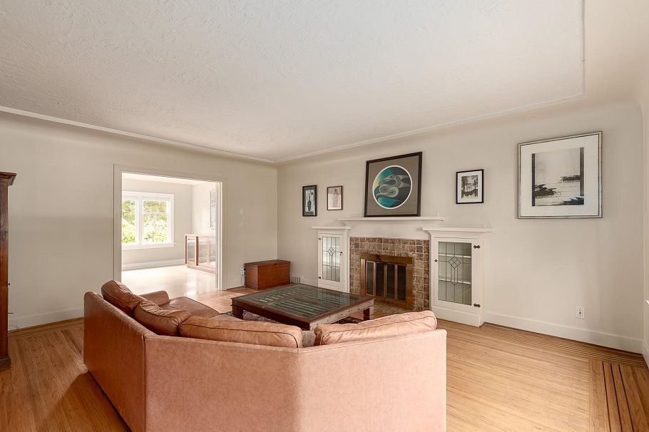 3782 W 24th Avenue Vancouver, BC - 12