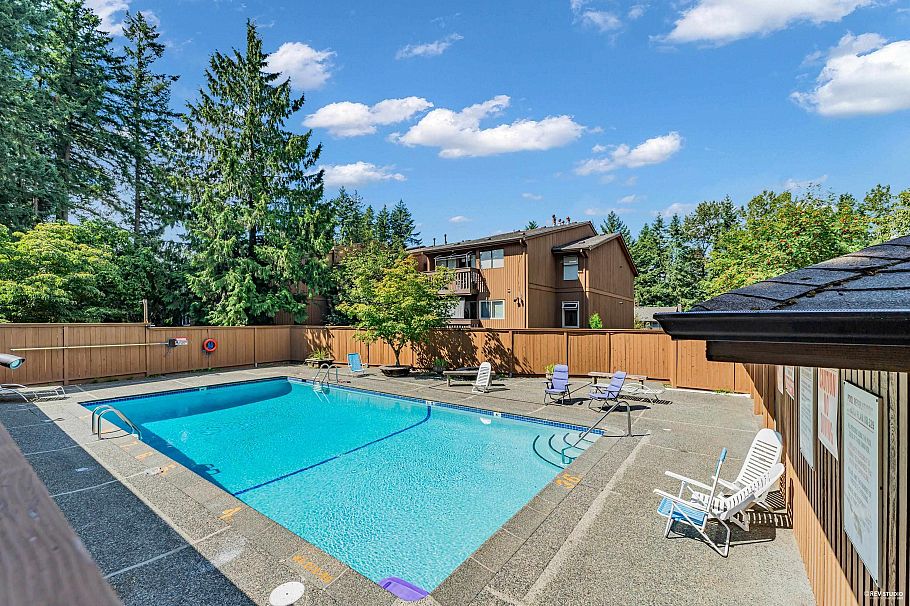 1854 Purcell Way North Vancouver, BC - 24