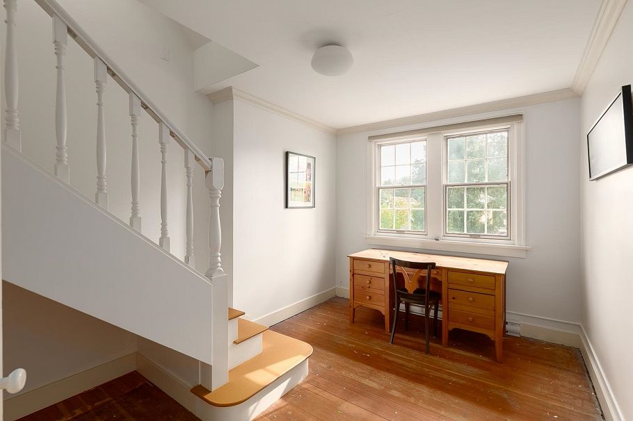 3782 W 24th Avenue Vancouver, BC - 18