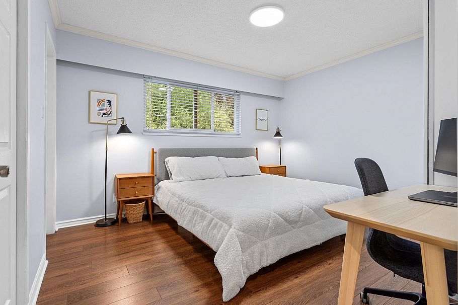 1549 Lynn Valley Road North Vancouver, BC - 27