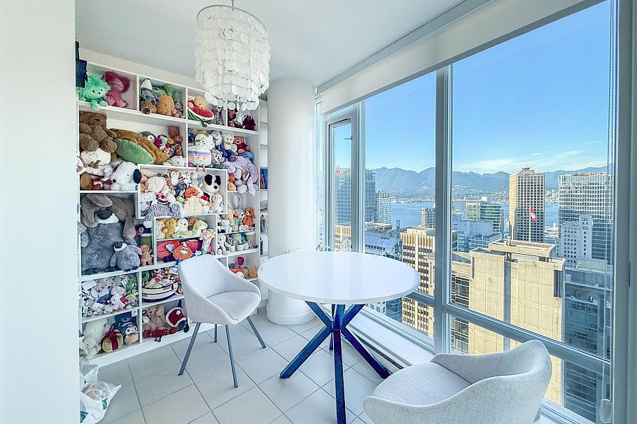 2910 610 Granville Street Vancouver, BC - 1