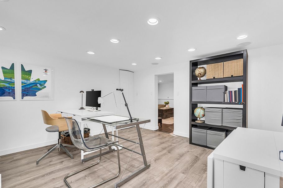 1327 E 29th Avenue Vancouver, BC - 19