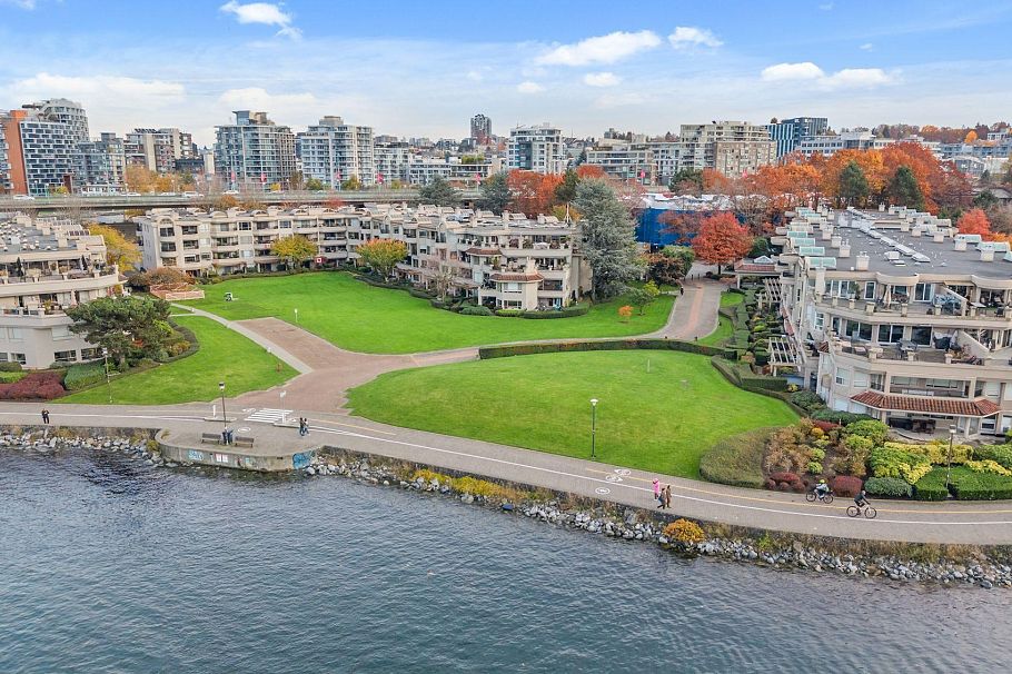 119 1869 Spyglass Place Vancouver, BC - 6