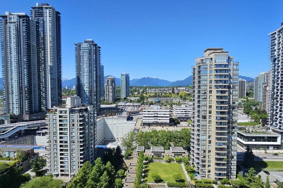 2006 2345 Madison Avenue Burnaby, BC - 2