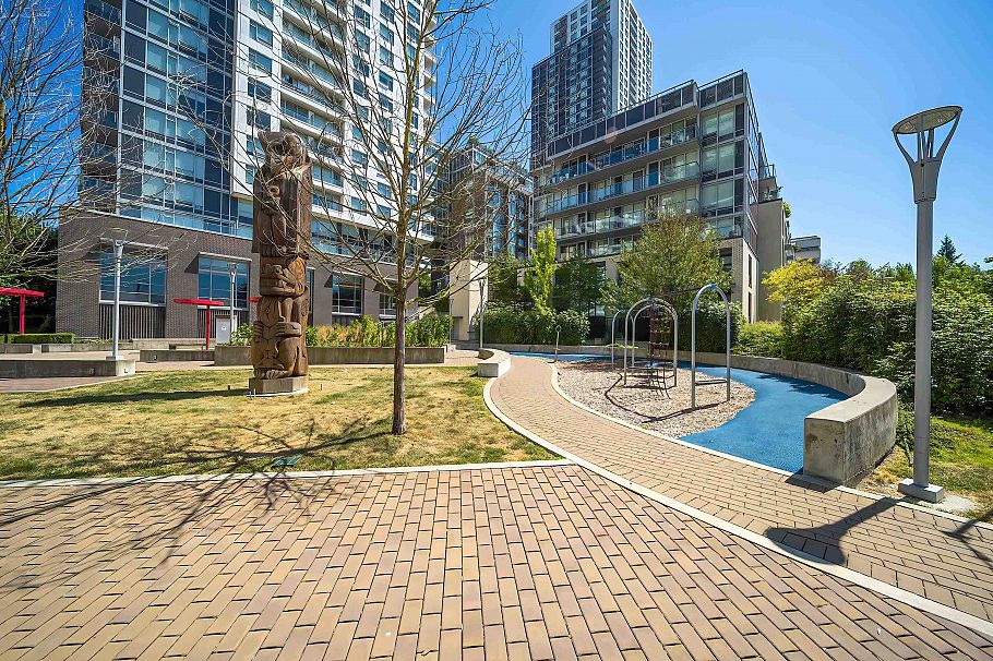 1703 5515 Boundary Road Vancouver, BC - 18