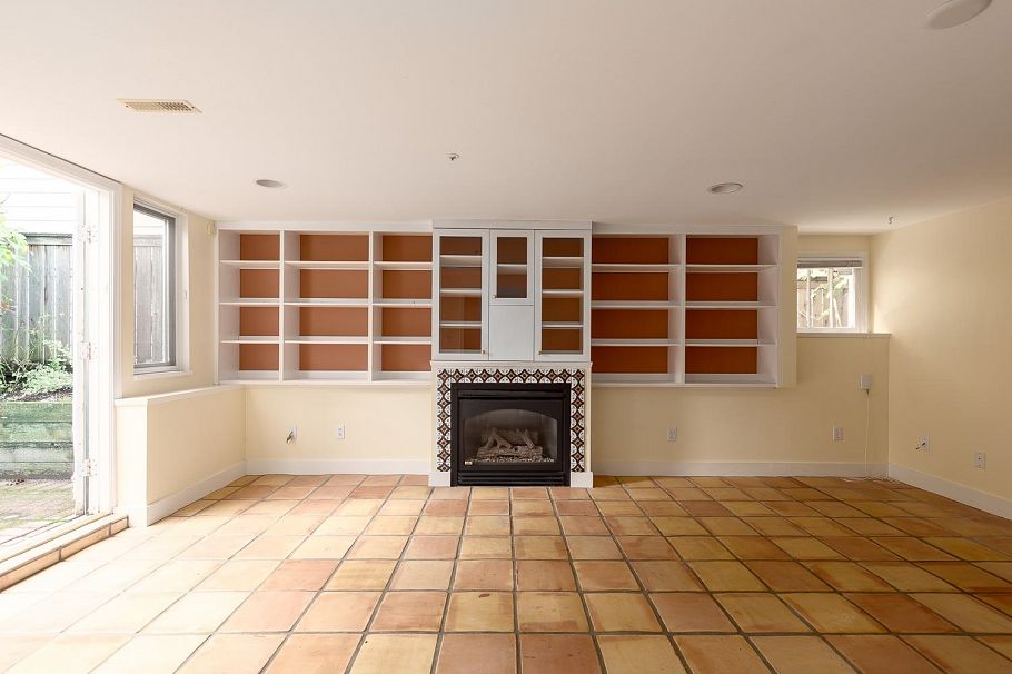 3782 W 24th Avenue Vancouver, BC - 33