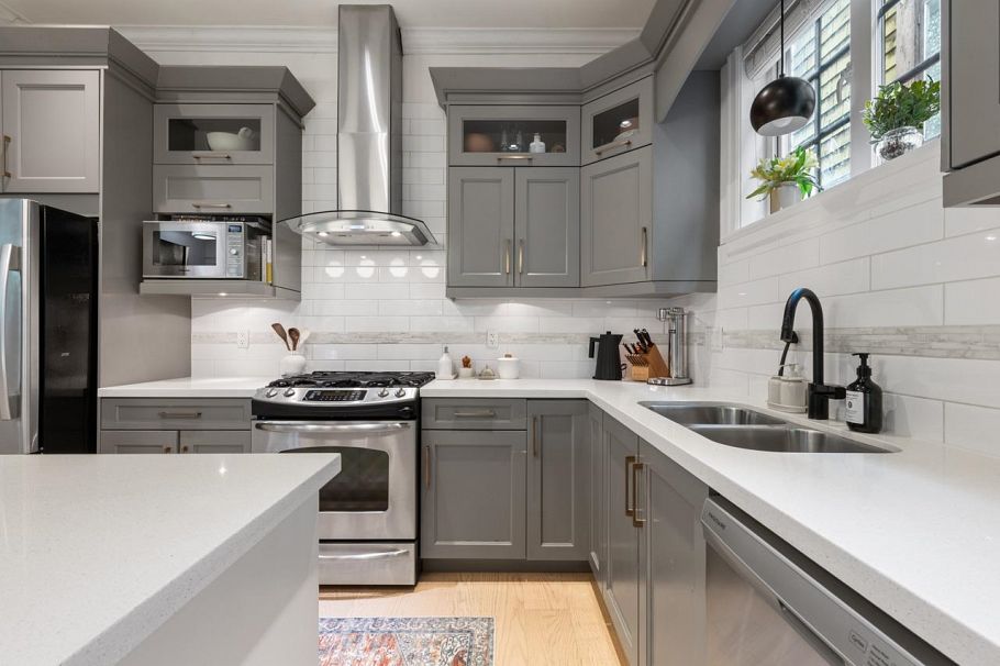 1923 Grant Street Vancouver, BC - 9