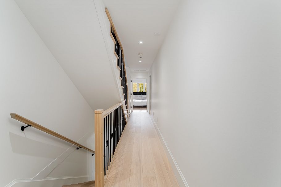 3783 W 27th Avenue Vancouver, BC - 22