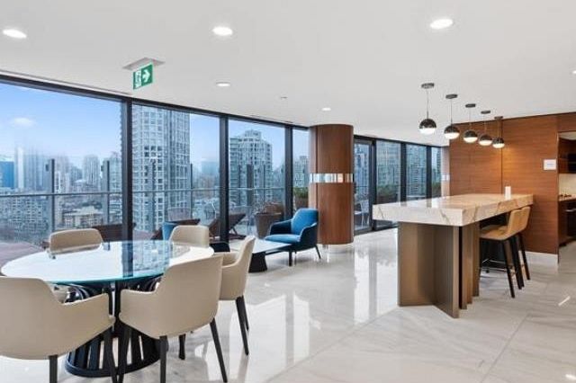 1611 68 Smithe Street Vancouver, BC - 31