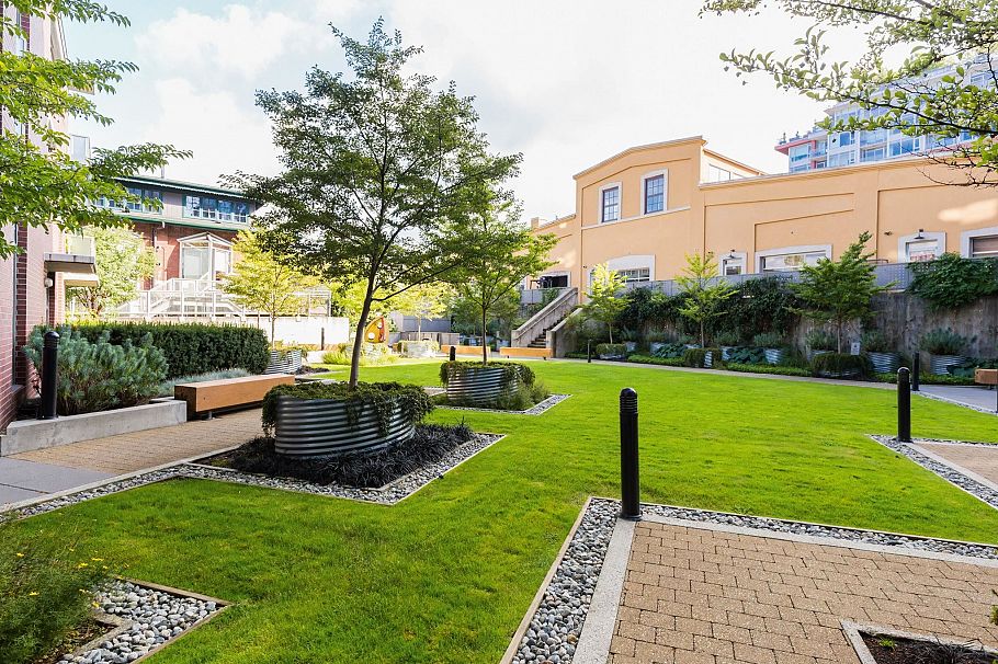 365 250 E 6th Avenue Vancouver, BC - 15