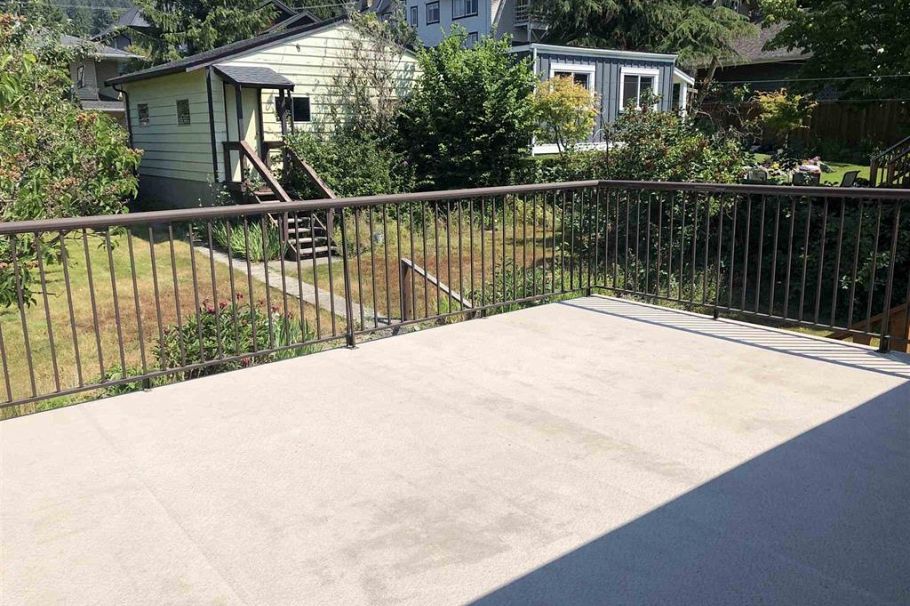 234 W St. James Road North Vancouver, BC - 8