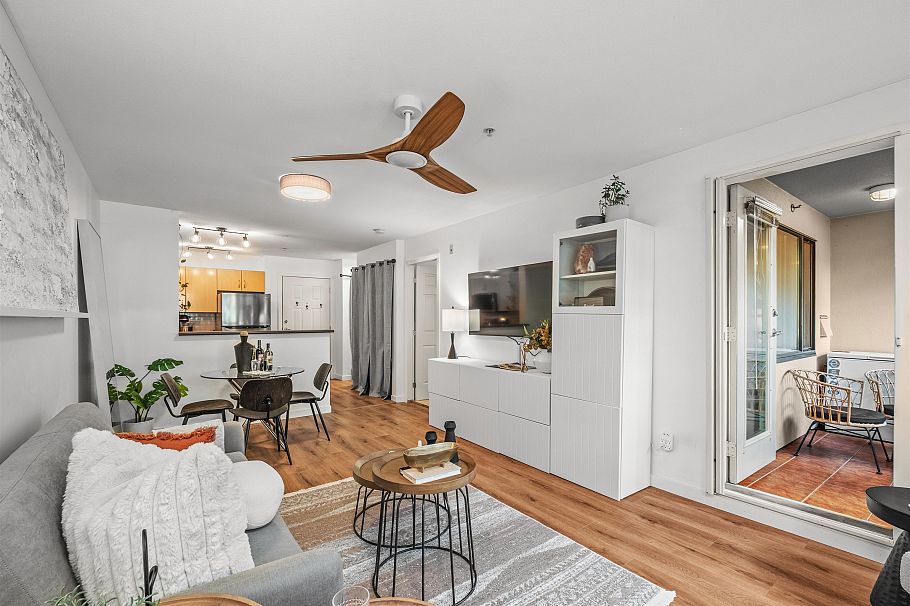 305 305 Lonsdale Avenue North Vancouver, BC - 8