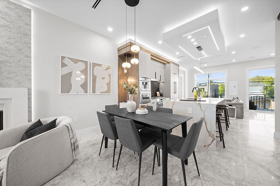 2455 W 10th Avenue Vancouver, BC - 21