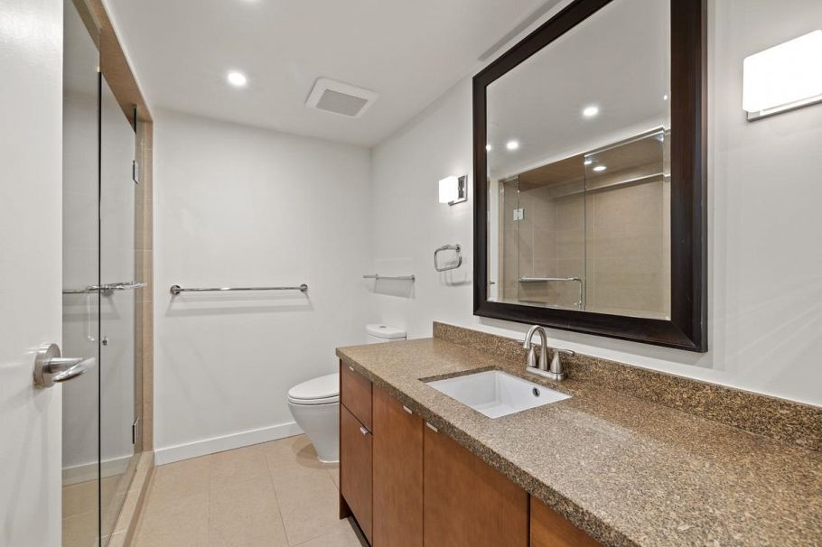 B106 1331 Homer Street Vancouver, BC - 18