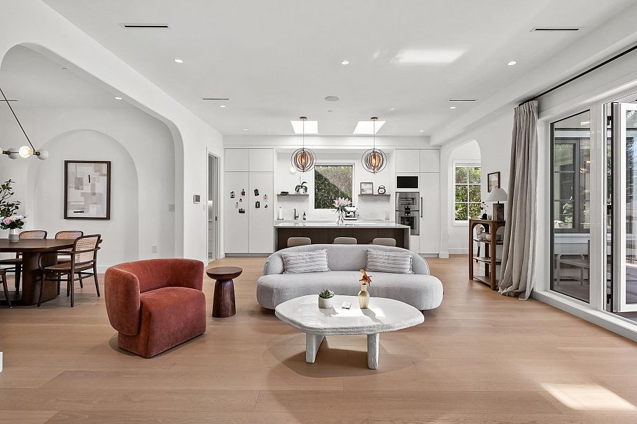 3227 W 35th Avenue Vancouver, BC - 5