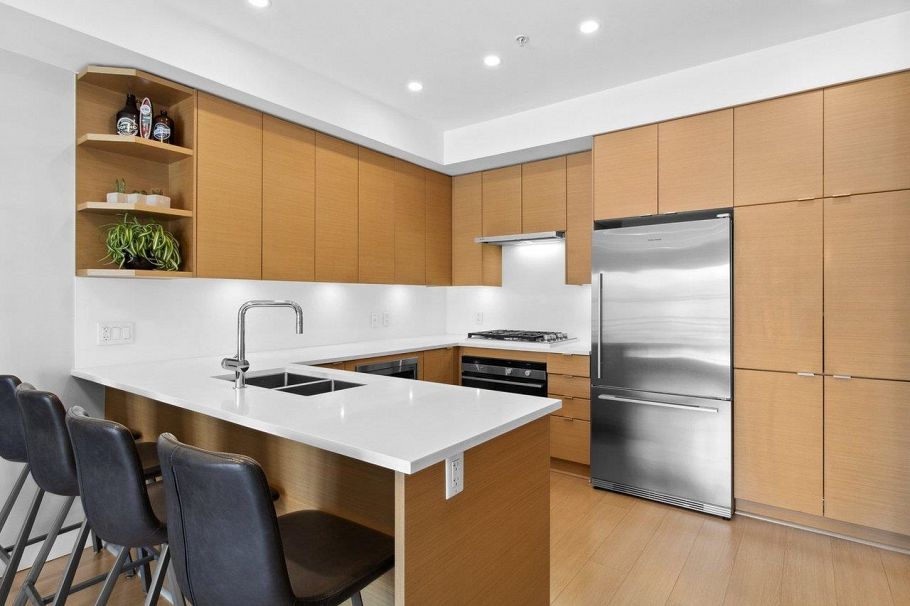 208 2528 Collingwood Street Vancouver, BC - 1