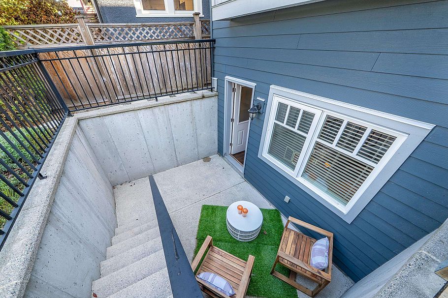 4633 W 7th Avenue Vancouver, BC - 32