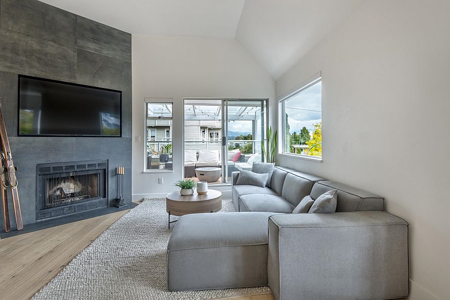 304 1665 Arbutus Street Vancouver, BC - 5