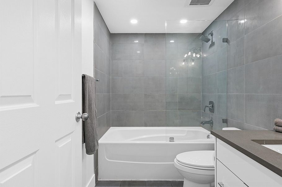 312 555 Abbott  Street Street Vancouver, BC - 15