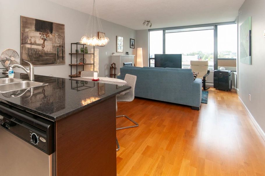 703 4178 DAWSON STREET, Burnaby BC V5C 0A1 Burnaby, BC - 4