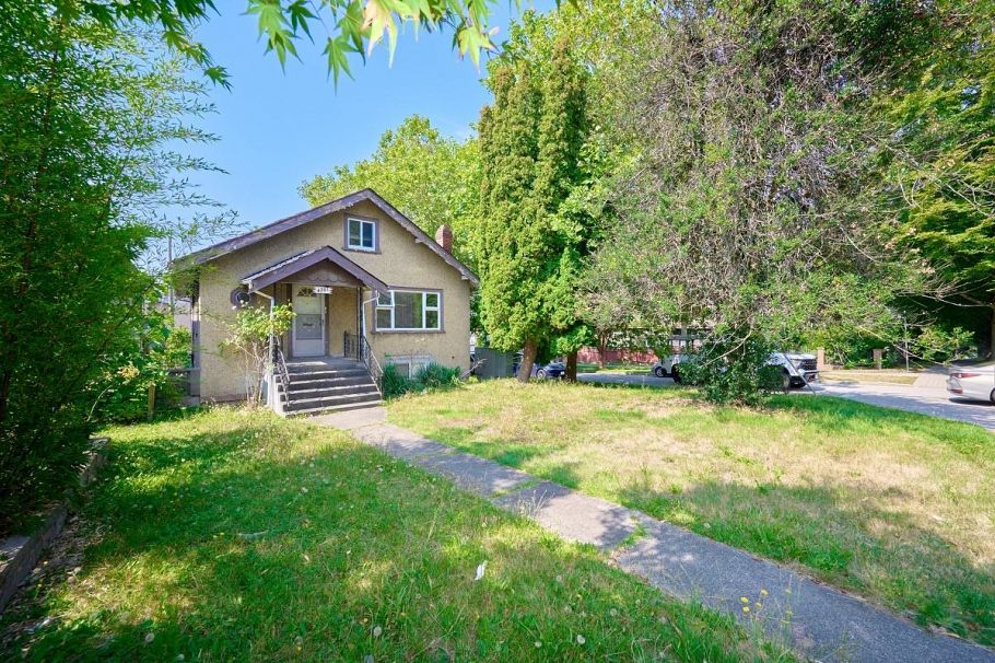 4307 Nanaimo Street Vancouver, BC - 17