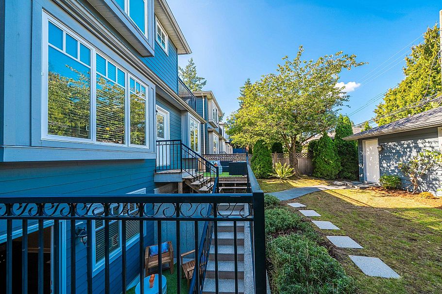 4633 W 7th Avenue Vancouver, BC - 30