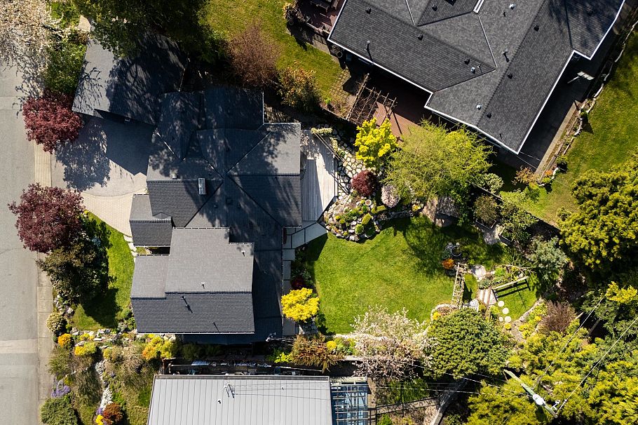 986 Tudor Avenue North Vancouver, BC - 3