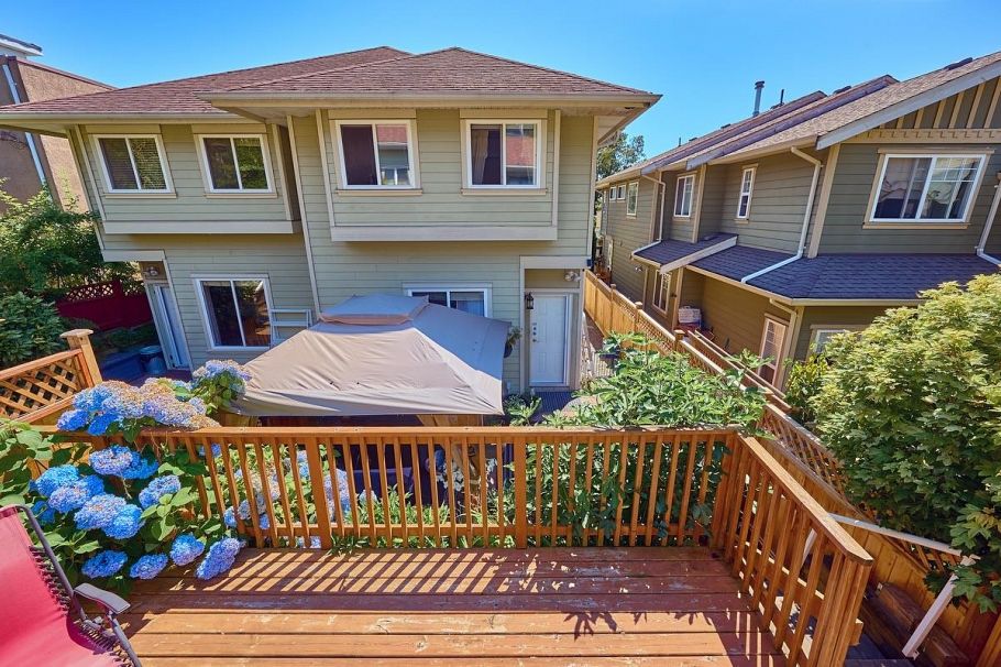 562 W Keith Road North Vancouver, BC - 26