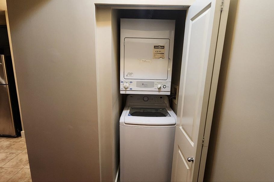 114 6279 Eagles Drive Vancouver, BC - 17