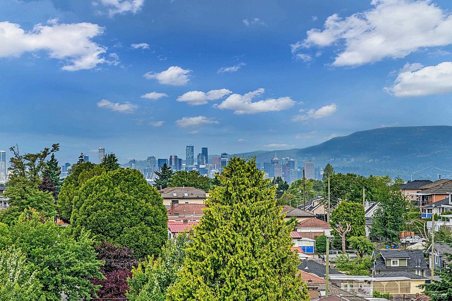 1007 3489 Ascot Place Vancouver, BC - 5