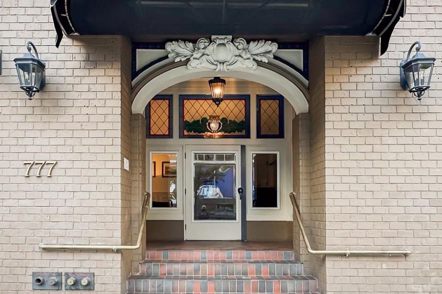 64 777 Burrard Street Vancouver, BC - 8