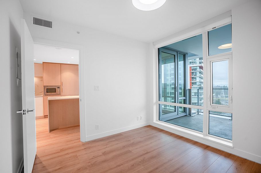 1705 1500 Fern Street North Vancouver, BC - 9